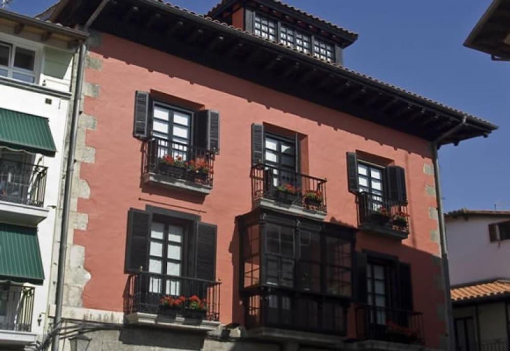 Hotel Palacio Oxangoiti Lekeitio Buitenkant foto